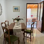 Apartment Lora