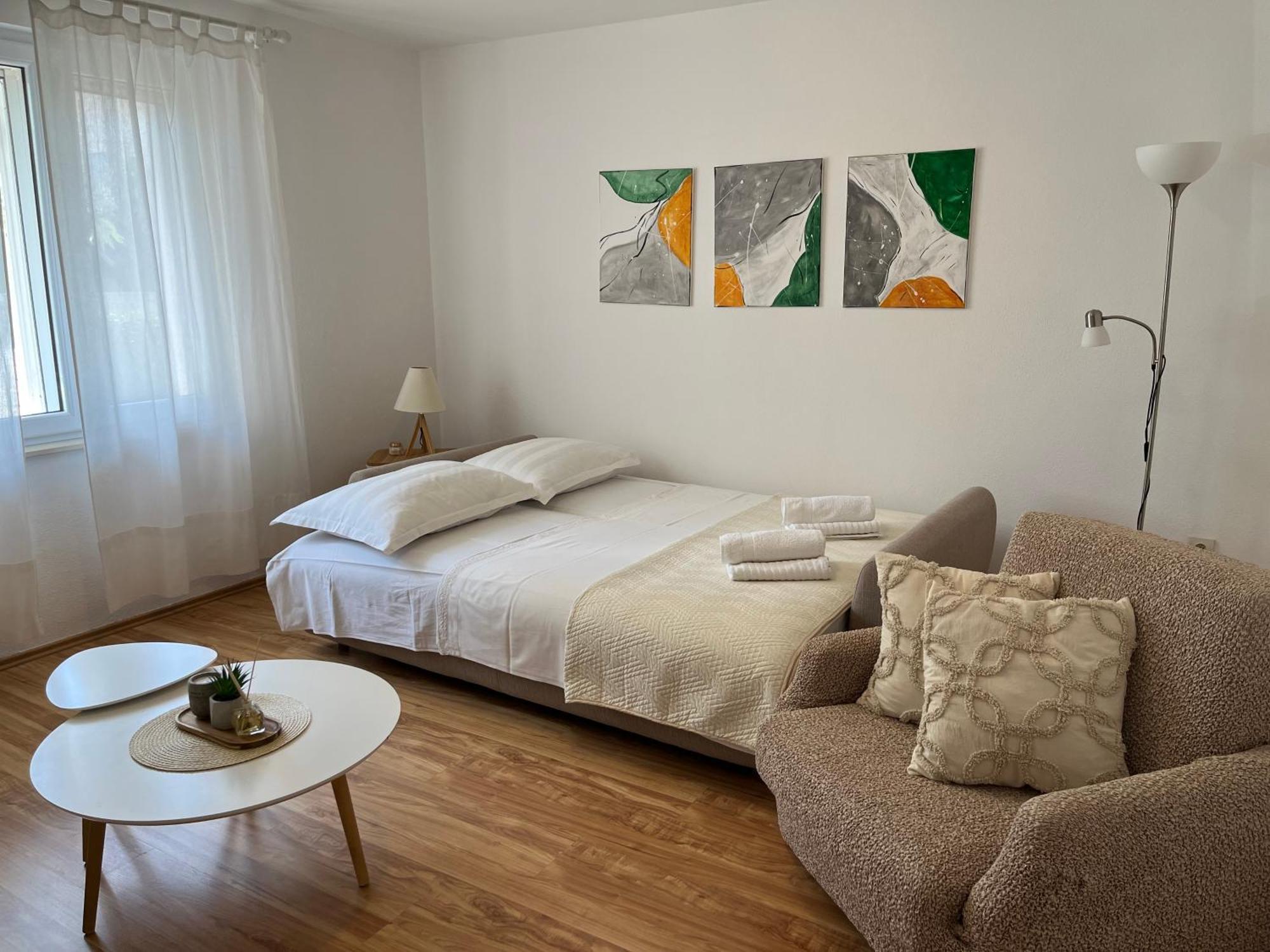 Apartman Lora